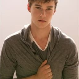 Mitchell Hope