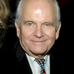 Ian Holm
