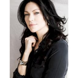 Laura Prepon