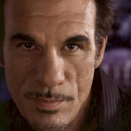 Robert Davi