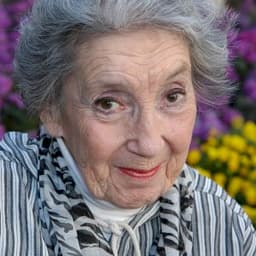 Frances Bay