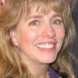 Lisa Roberts Gillan