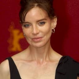 Anna Thomson