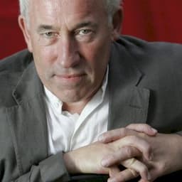 Simon Callow