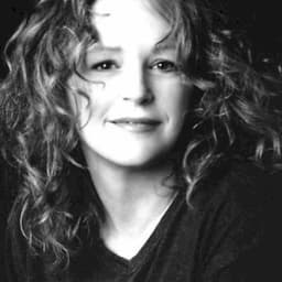 Bonnie Bedelia