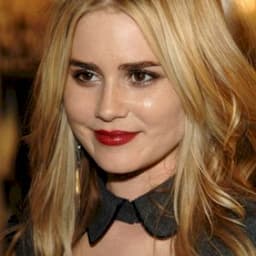 Alison Lohman